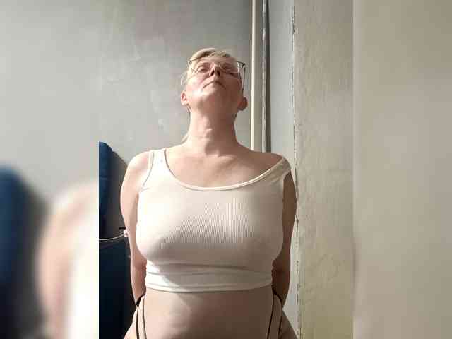 Sweetie454 webcam