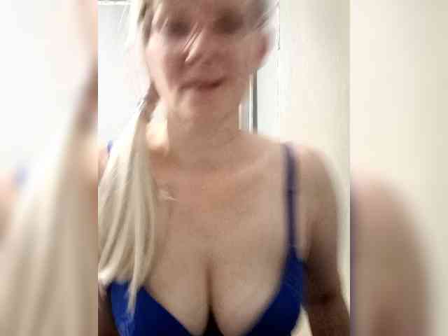 Sweetie454 webcam