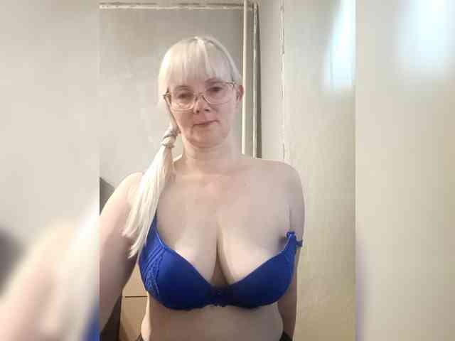 Sweetie454 webcam
