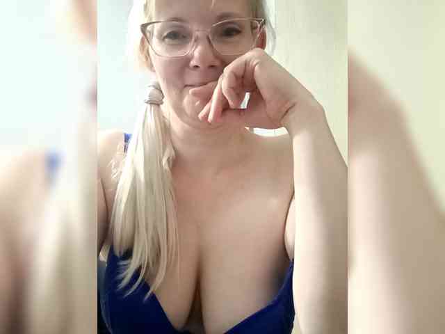 Sweetie454 webcam