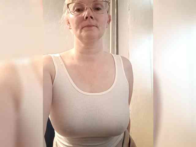 Sweetie454 webcam