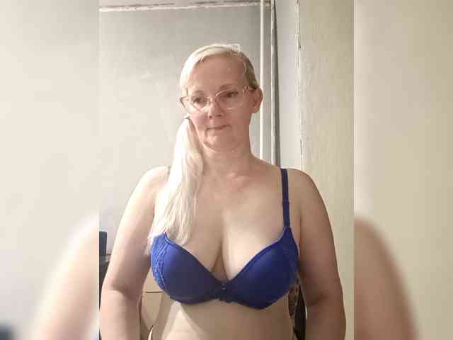 Sweetie454 webcam