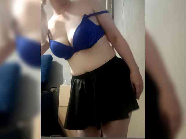 Sweetie454 webcam