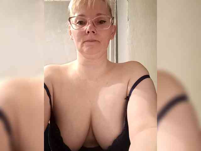 Sweetie454 webcam