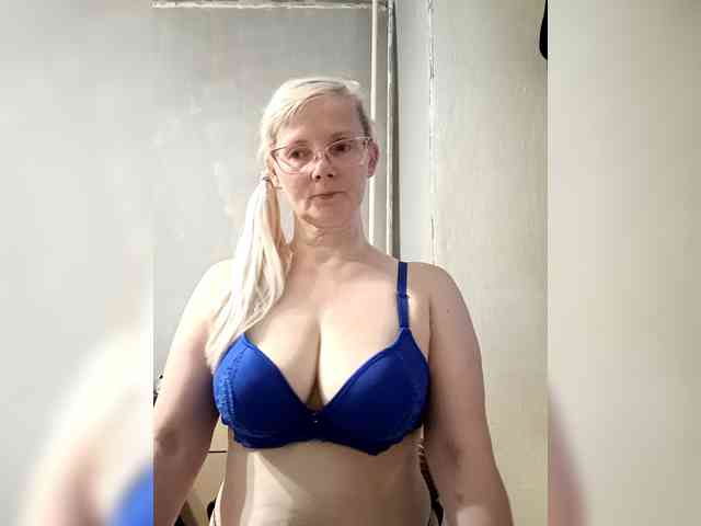 Sweetie454 webcam