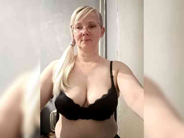 Sweetie454 webcam