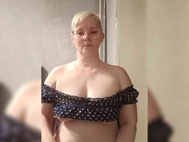 Sweetie454 webcam