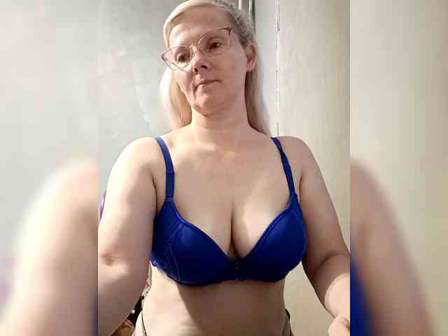 Sweetie454 webcam
