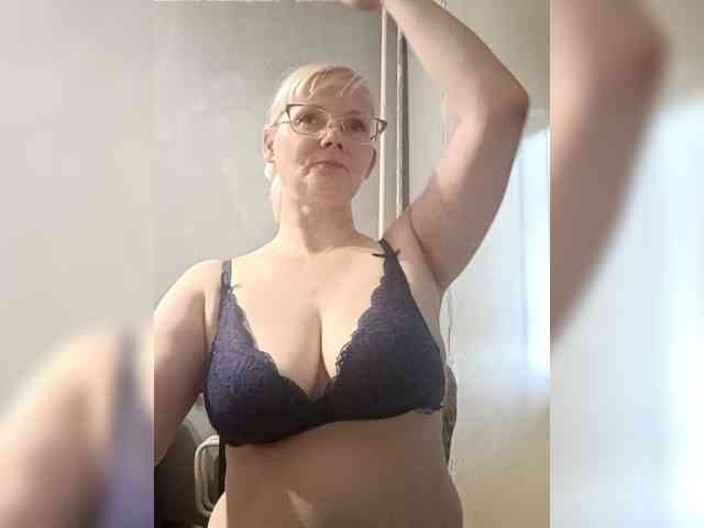 Sweetie454 webcam