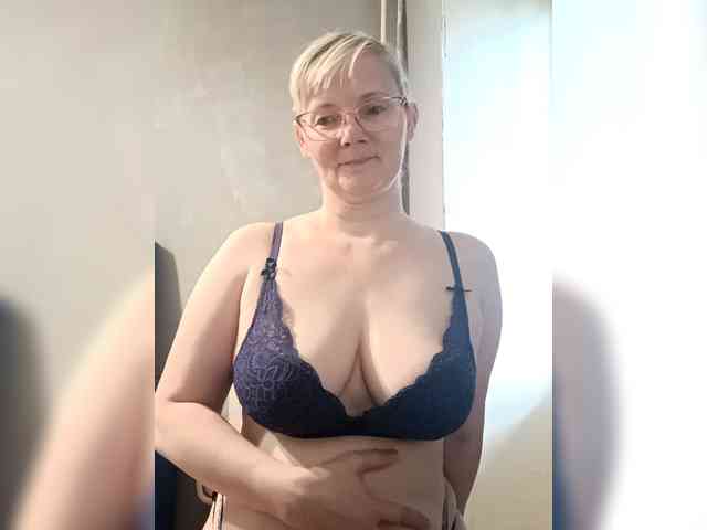 Sweetie454 webcam