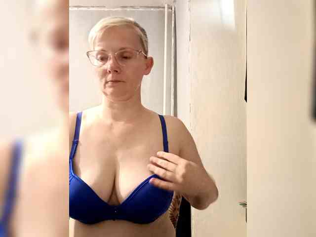 Sweetie454 webcam