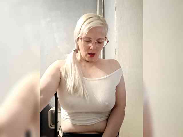 Sweetie454 webcam