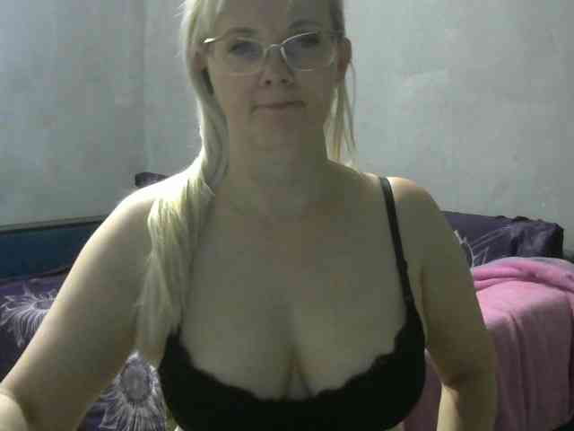 Sweetie454 webcam