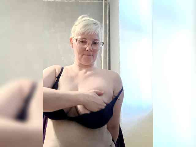 Sweetie454 webcam