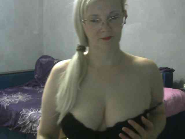 Sweetie454 webcam