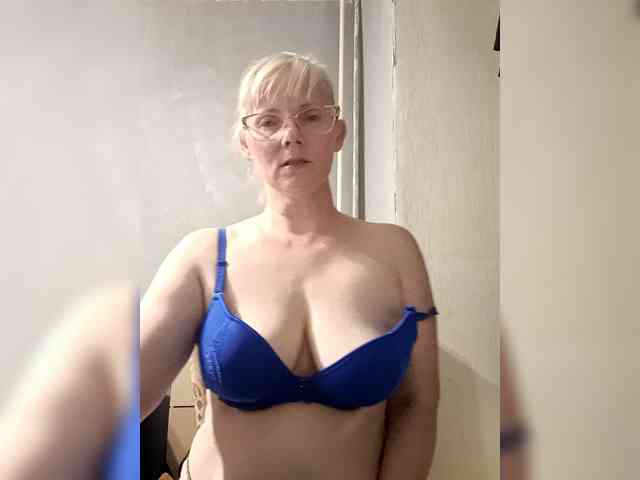 Sweetie454 webcam