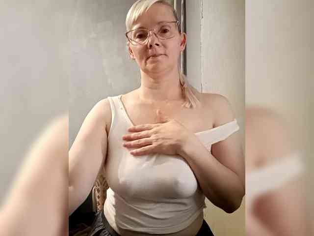Sweetie454 webcam