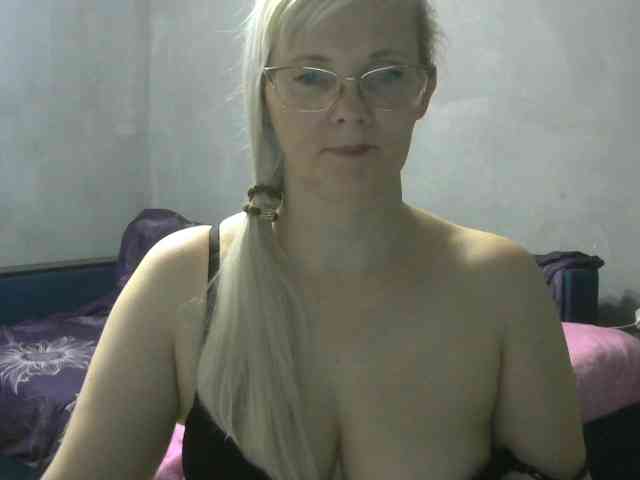 Sweetie454 webcam