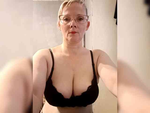 Sweetie454 webcam