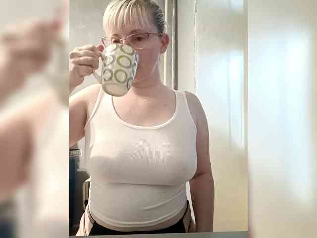 Sweetie454 webcam