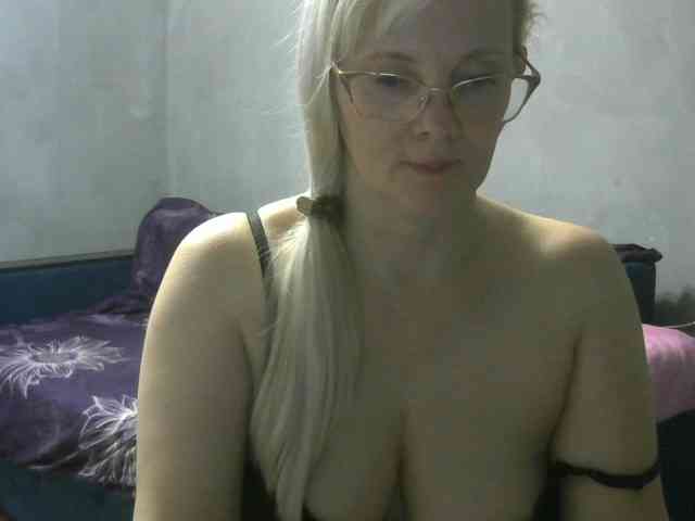 Sweetie454 webcam