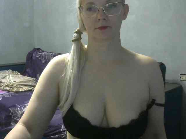Sweetie454 webcam