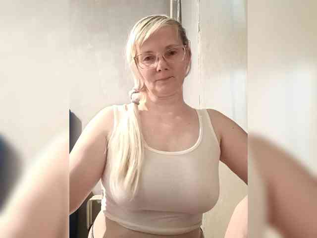 Sweetie454 webcam