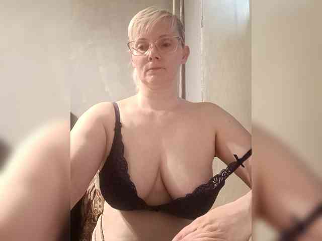 Sweetie454 webcam