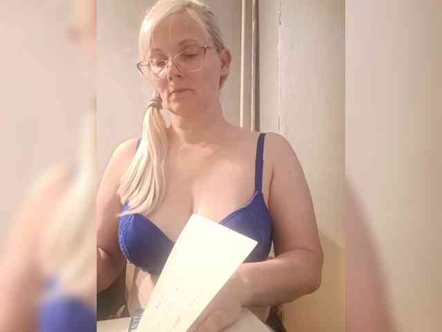 Sweetie454 webcam