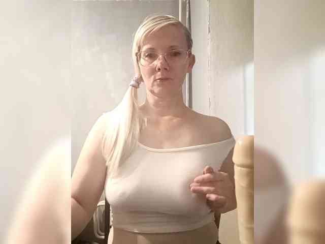 Sweetie454 webcam