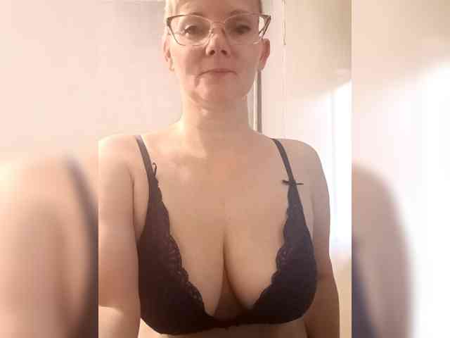 Sweetie454 webcam