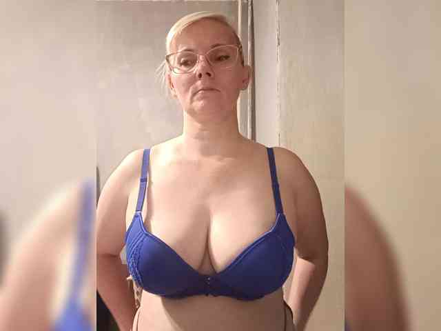 Sweetie454 webcam