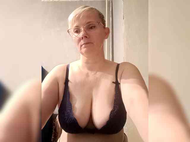 Sweetie454 webcam