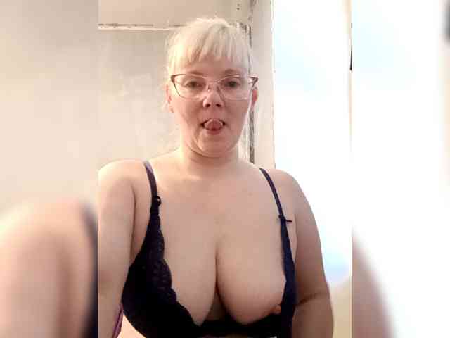 Sweetie454 webcam