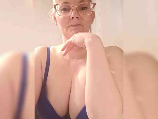 Sweetie454 webcam