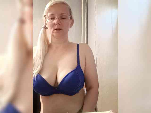 Sweetie454 webcam