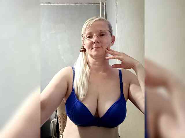 Sweetie454 webcam