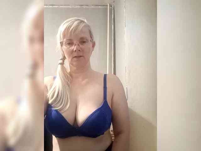 Sweetie454 webcam