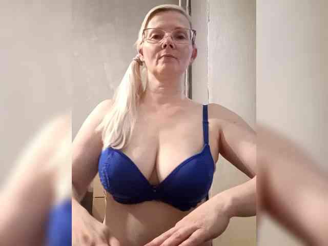 Sweetie454 webcam