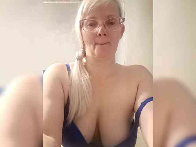 Sweetie454 webcam