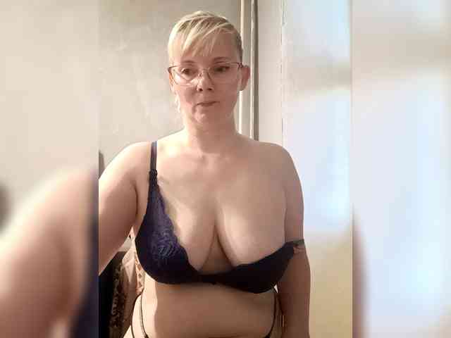 Sweetie454 webcam