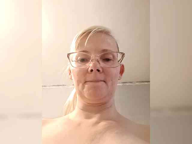 Sweetie454 webcam