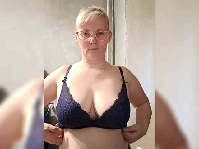 Sweetie454 webcam