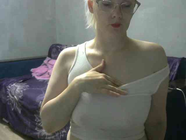 Sweetie454 webcam