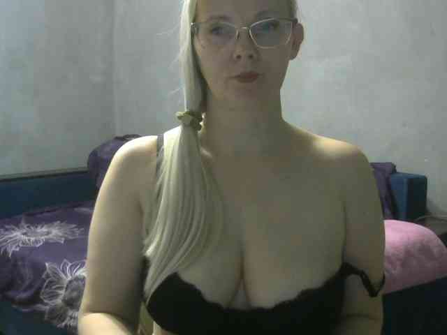 Sweetie454 webcam