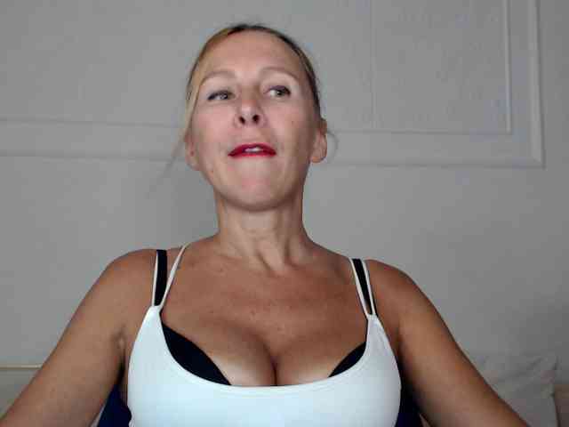 Model: anastasiia122