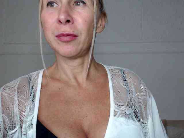 anastasiia122 webcam