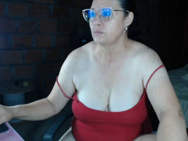 Rouseehotglad