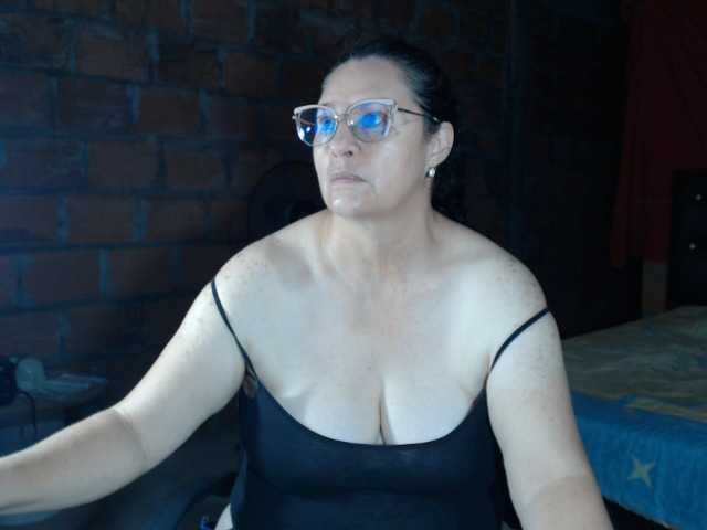 rouseehotglad