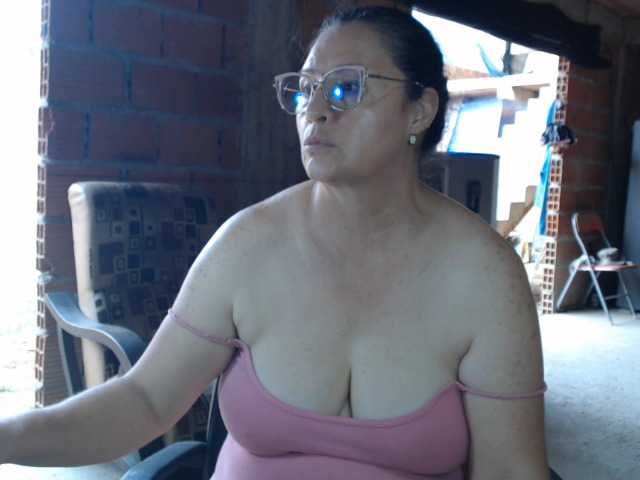 rouseehotglad